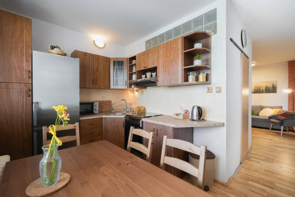 Home In 塔特兰斯卡斯特拉 外观 照片