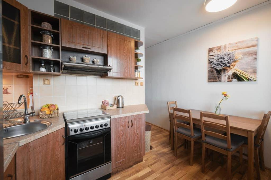 Home In 塔特兰斯卡斯特拉 外观 照片